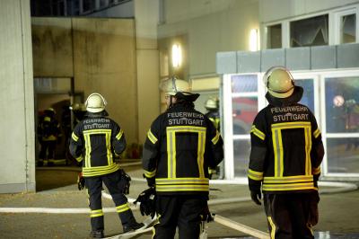 Mehrere Hundertausendeuro Schaden nach Laborbrand in Stuttgarter Unigebaeude